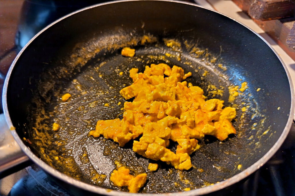 Tofukokkeli valmistumassa